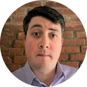 Headshot of Daniel Hennessey